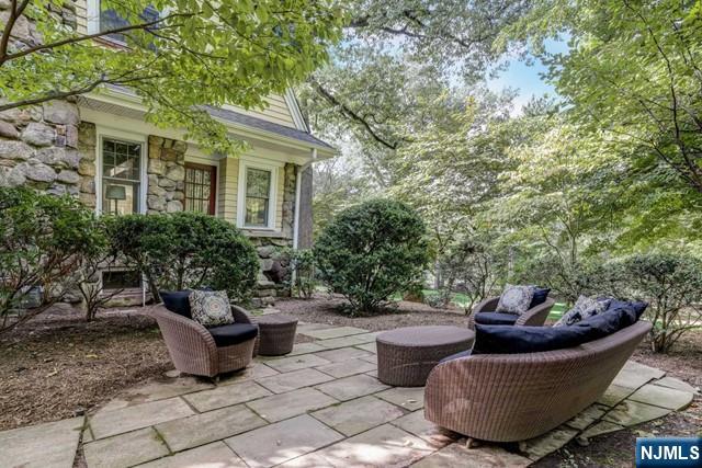 23 Olney Road