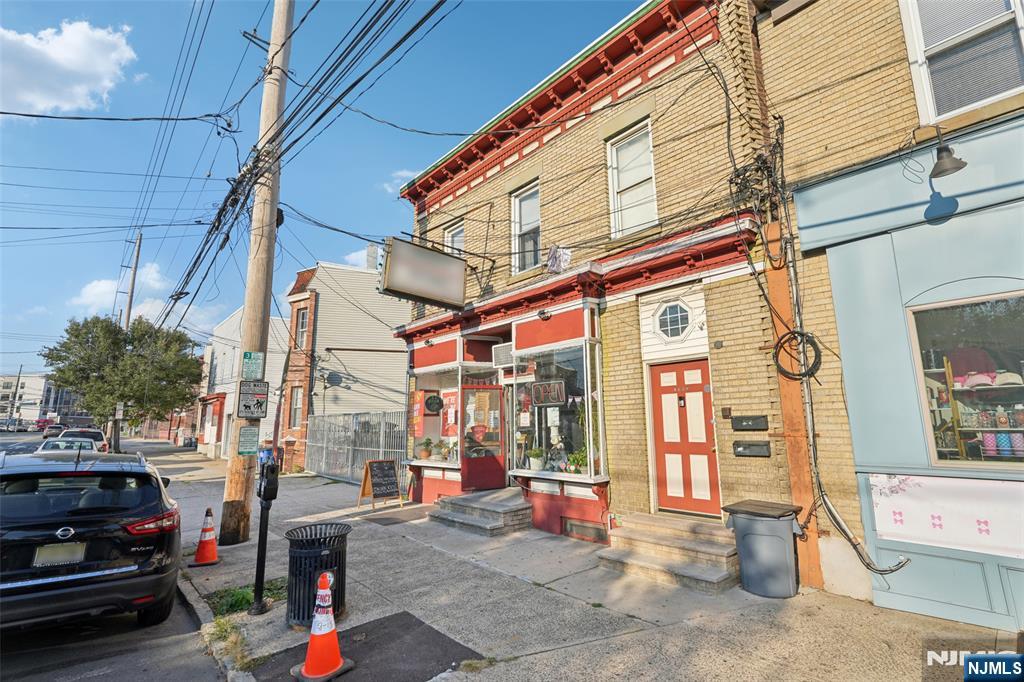 4410 Bergen Turnpike