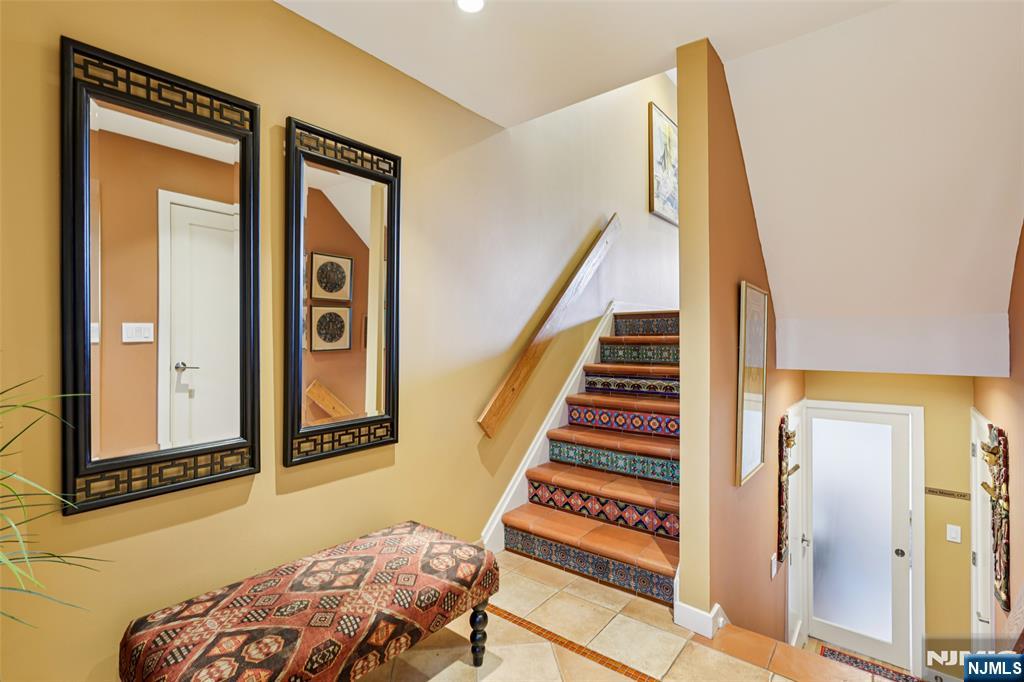 161 Pond Drive 13E