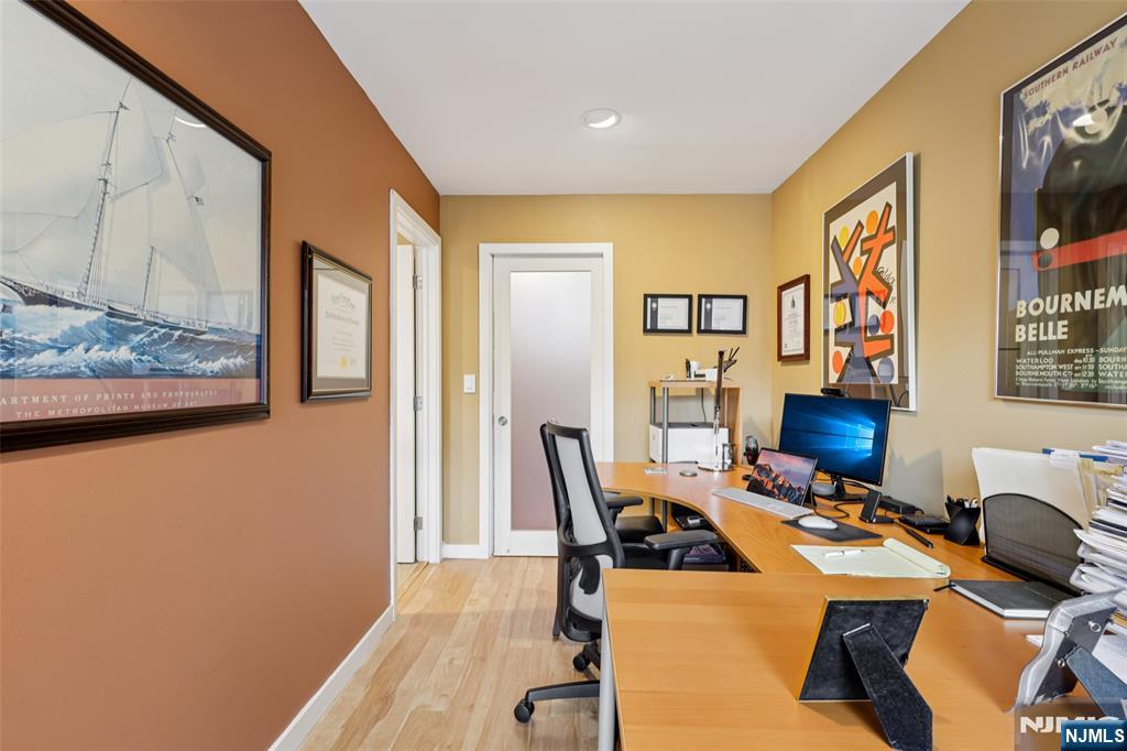 161 Pond Drive 13E