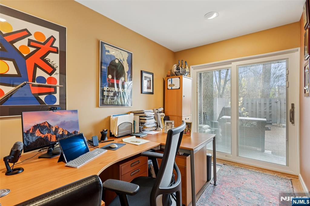 161 Pond Drive 13E
