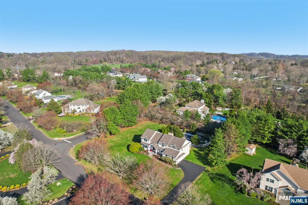 17 Riverside Lane