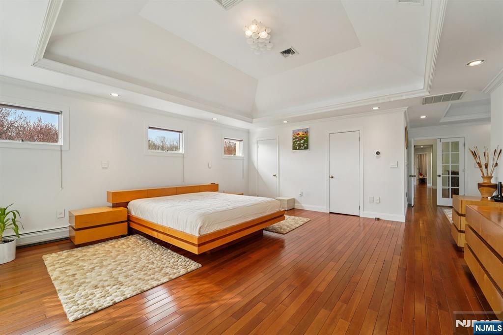 17 Riverside Lane