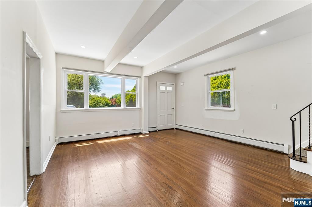 42 Ridgewood Avenue