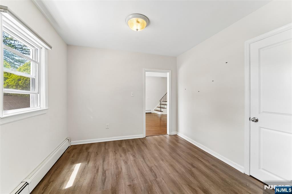 42 Ridgewood Avenue