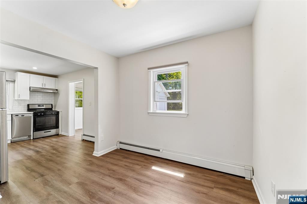 42 Ridgewood Avenue