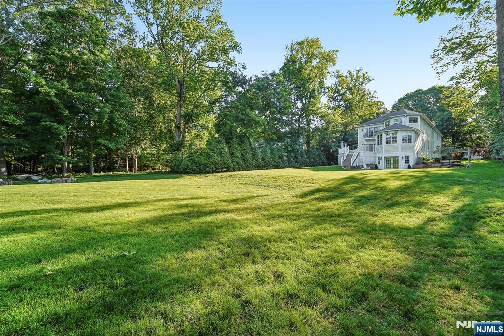 35 Franklin Turnpike