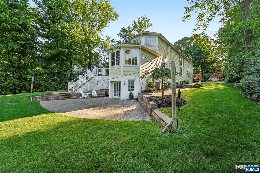 35 Franklin Turnpike