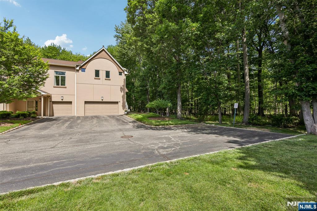 40 Rio Vista Drive