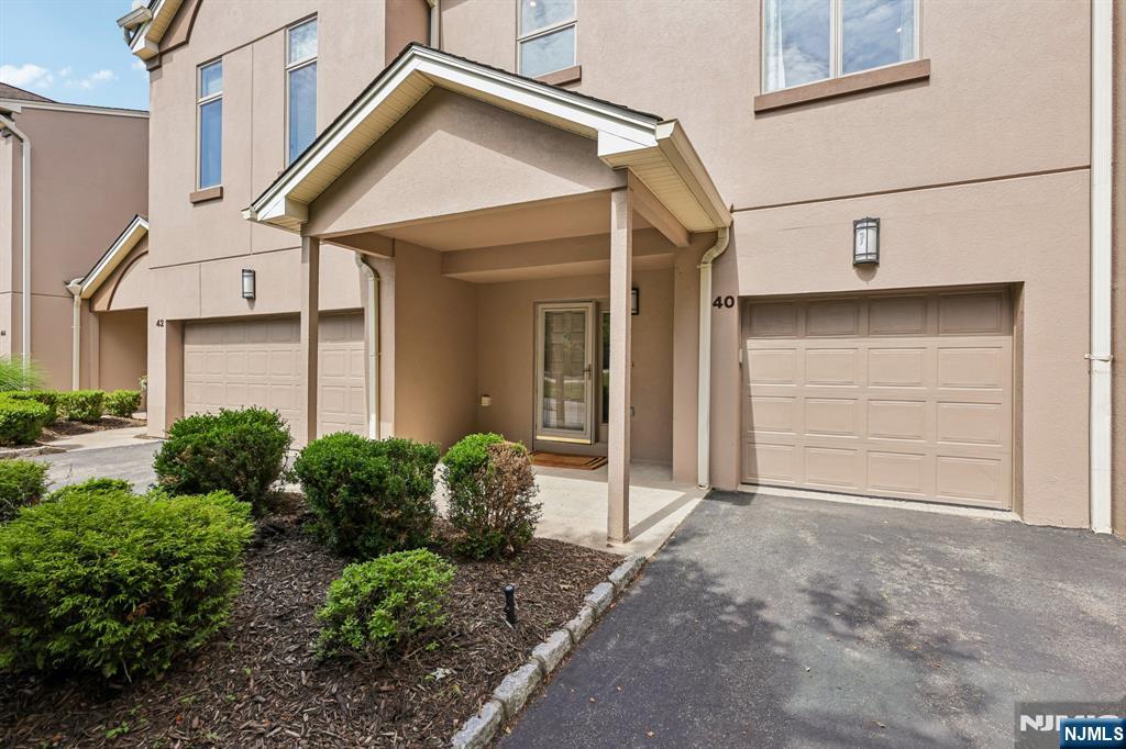 40 Rio Vista Drive