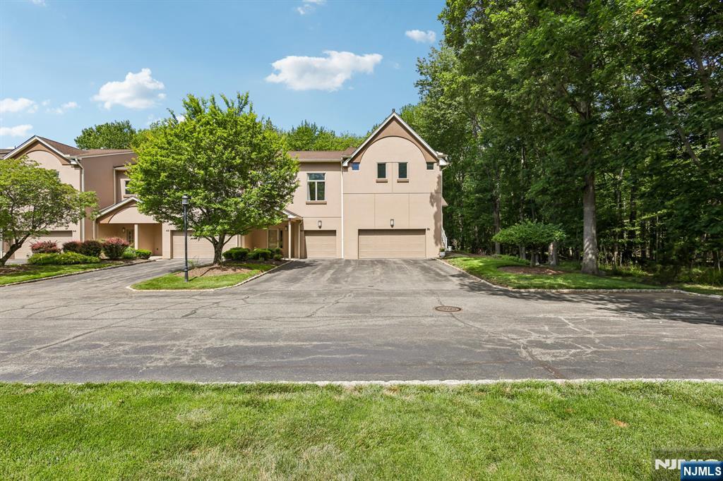40 Rio Vista Drive