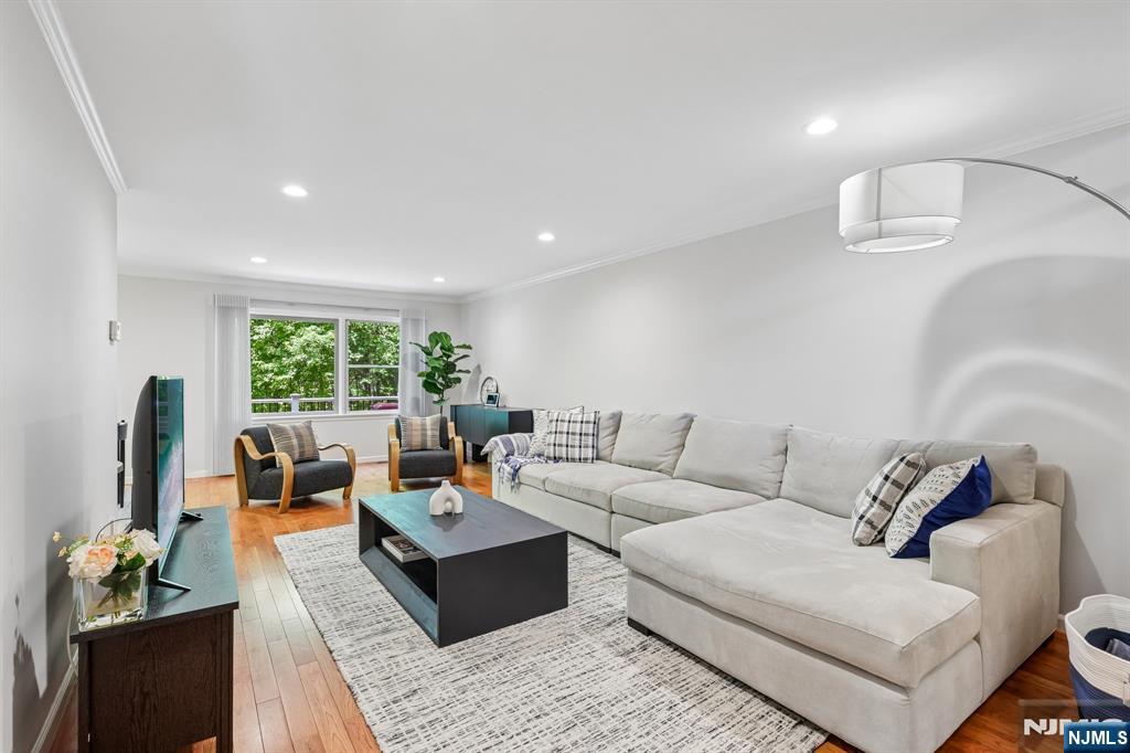 40 Rio Vista Drive