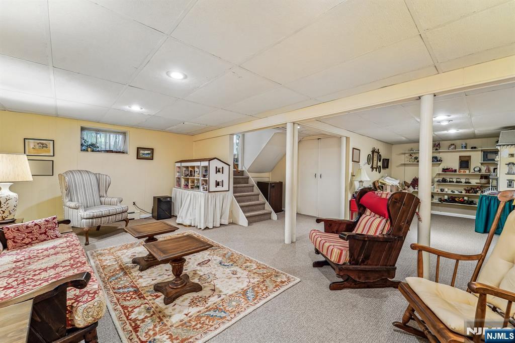 30 Arlton Avenue