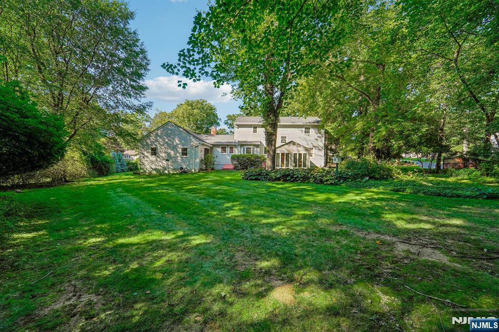 30 Arlton Avenue