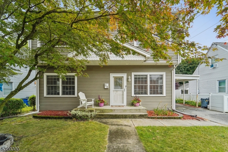 25 Bergen Ave