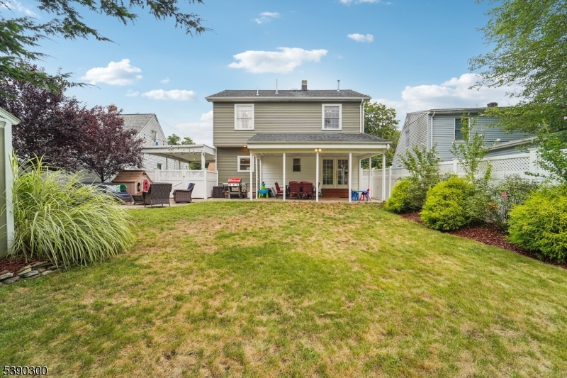 25 Bergen Ave
