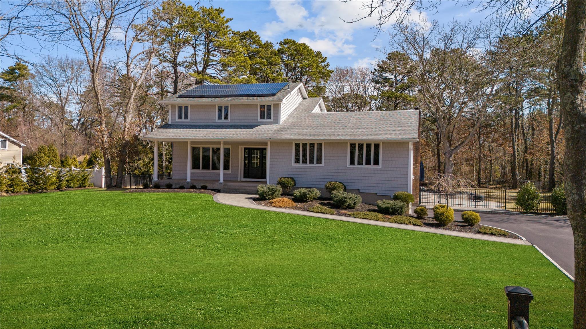DIX HILLS