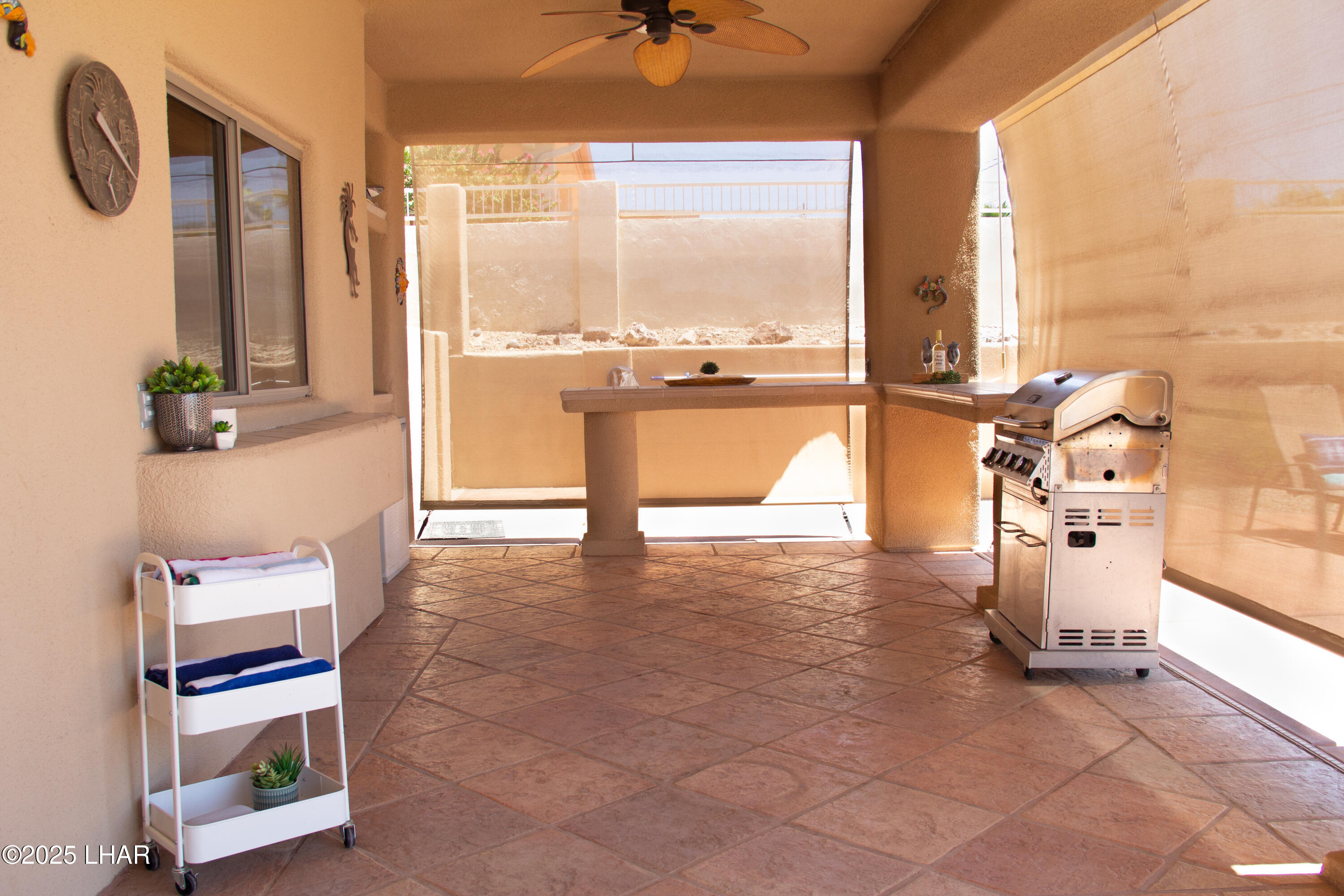 2440 Viejo Ln