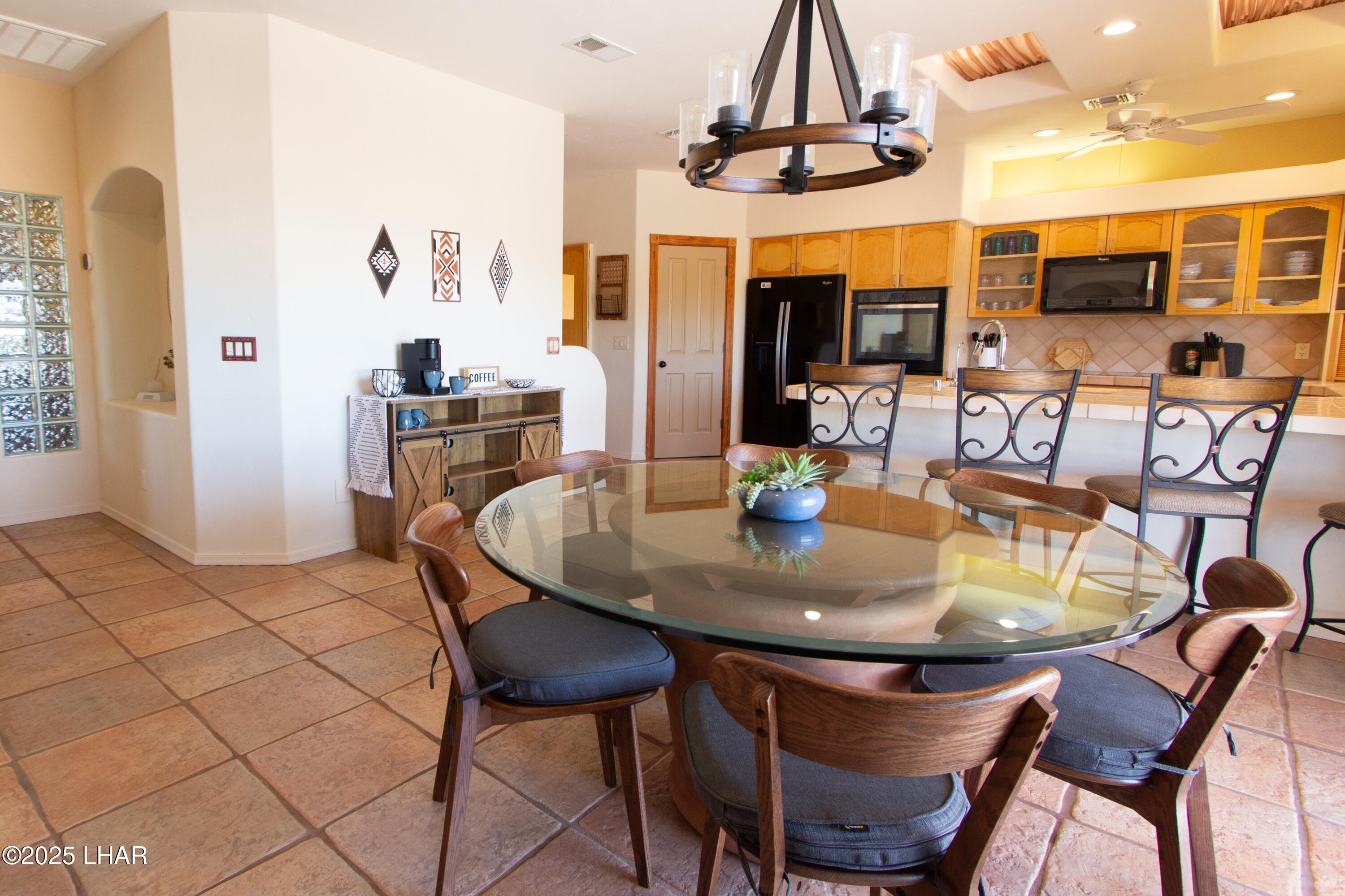 2440 Viejo Ln