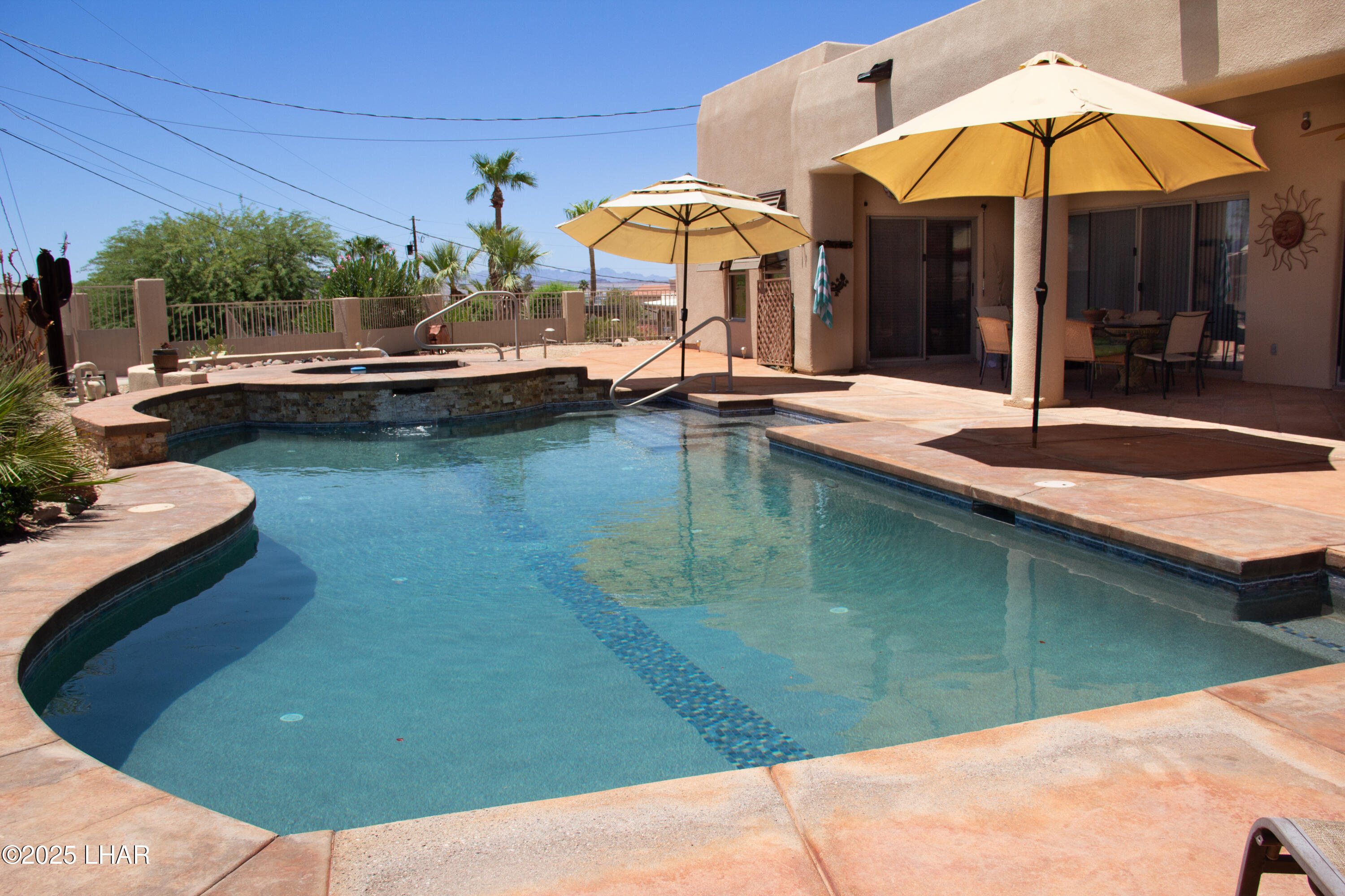 2440 Viejo Ln