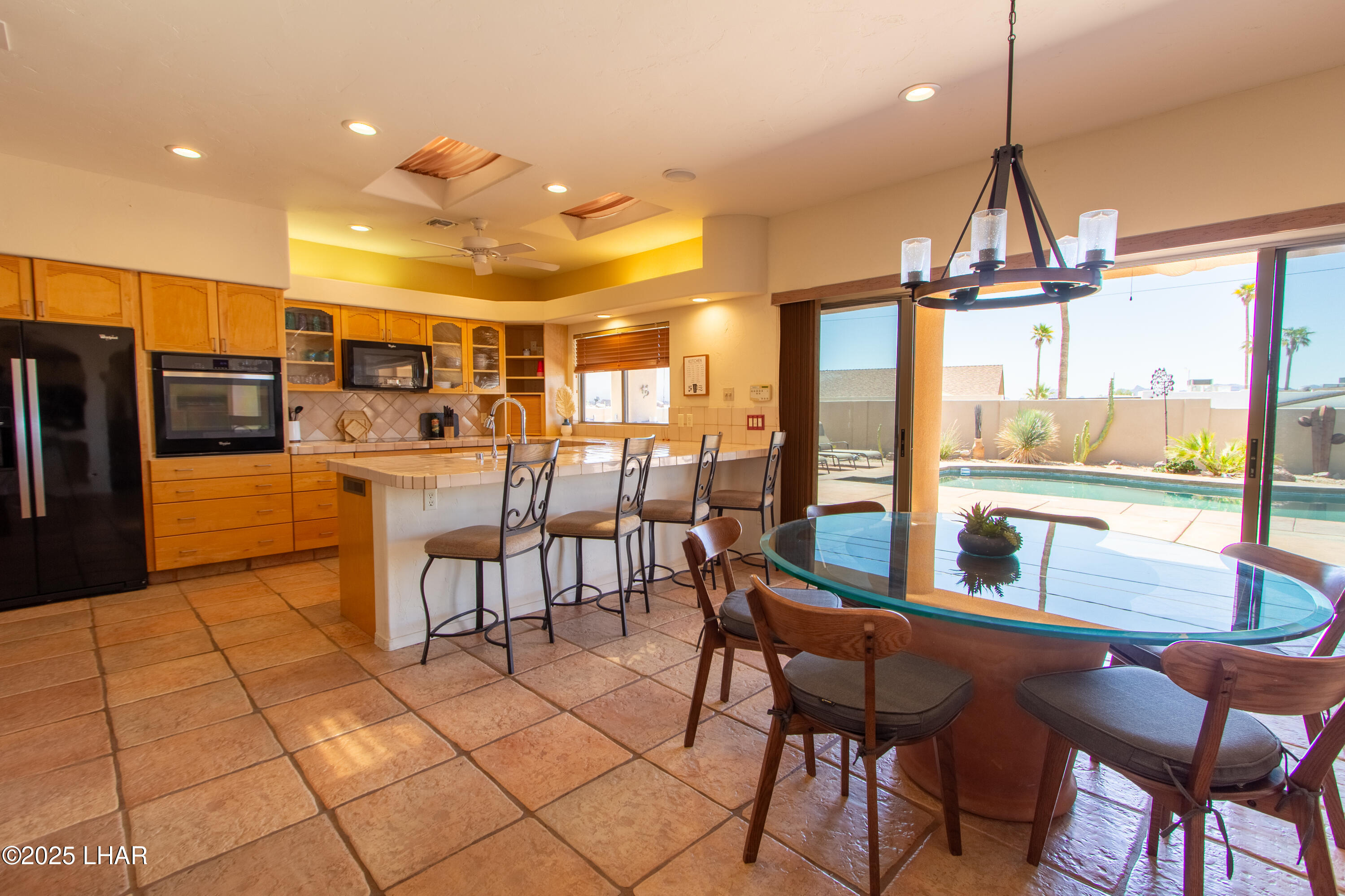 2440 Viejo Ln