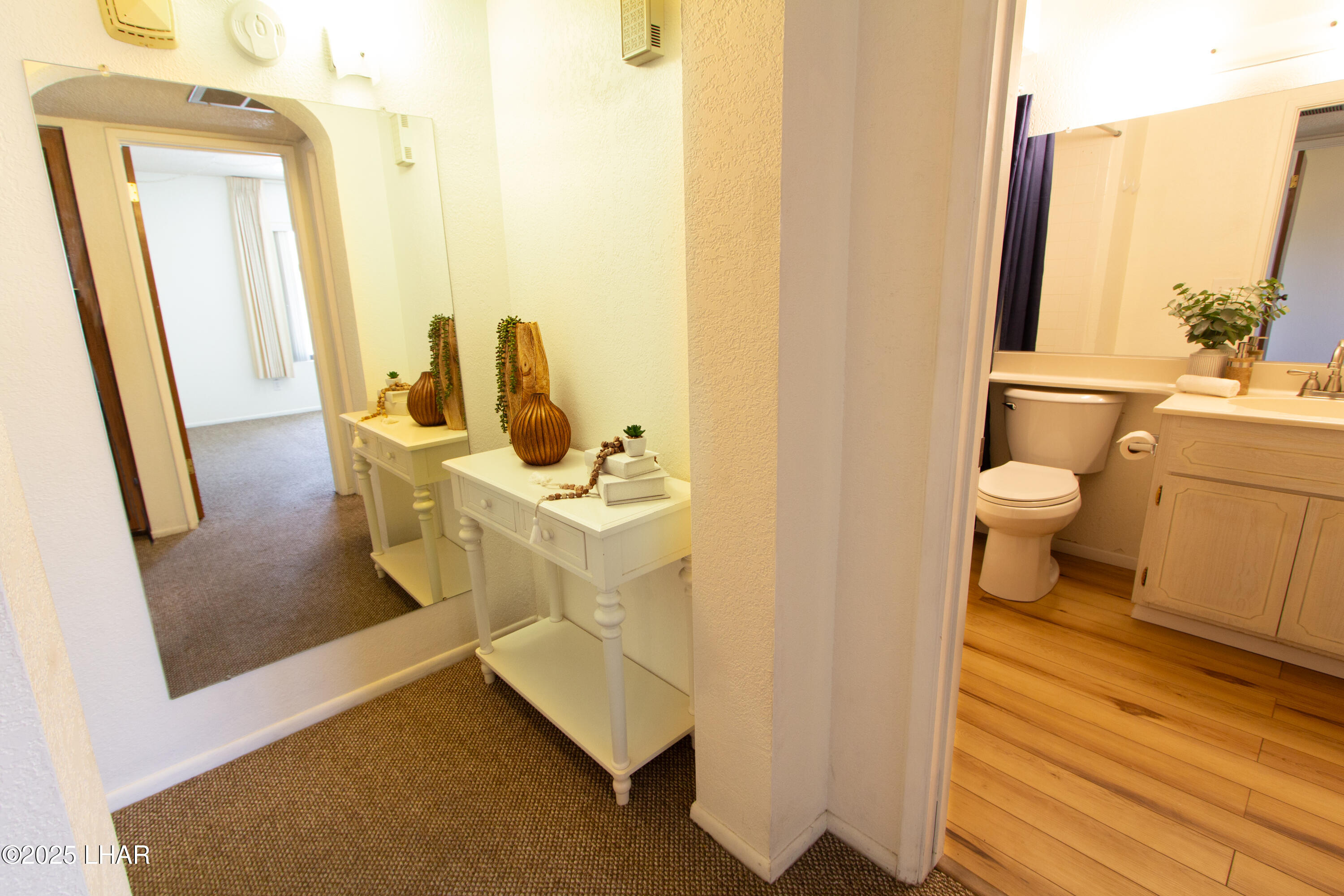 1863 Montana Vista, #B