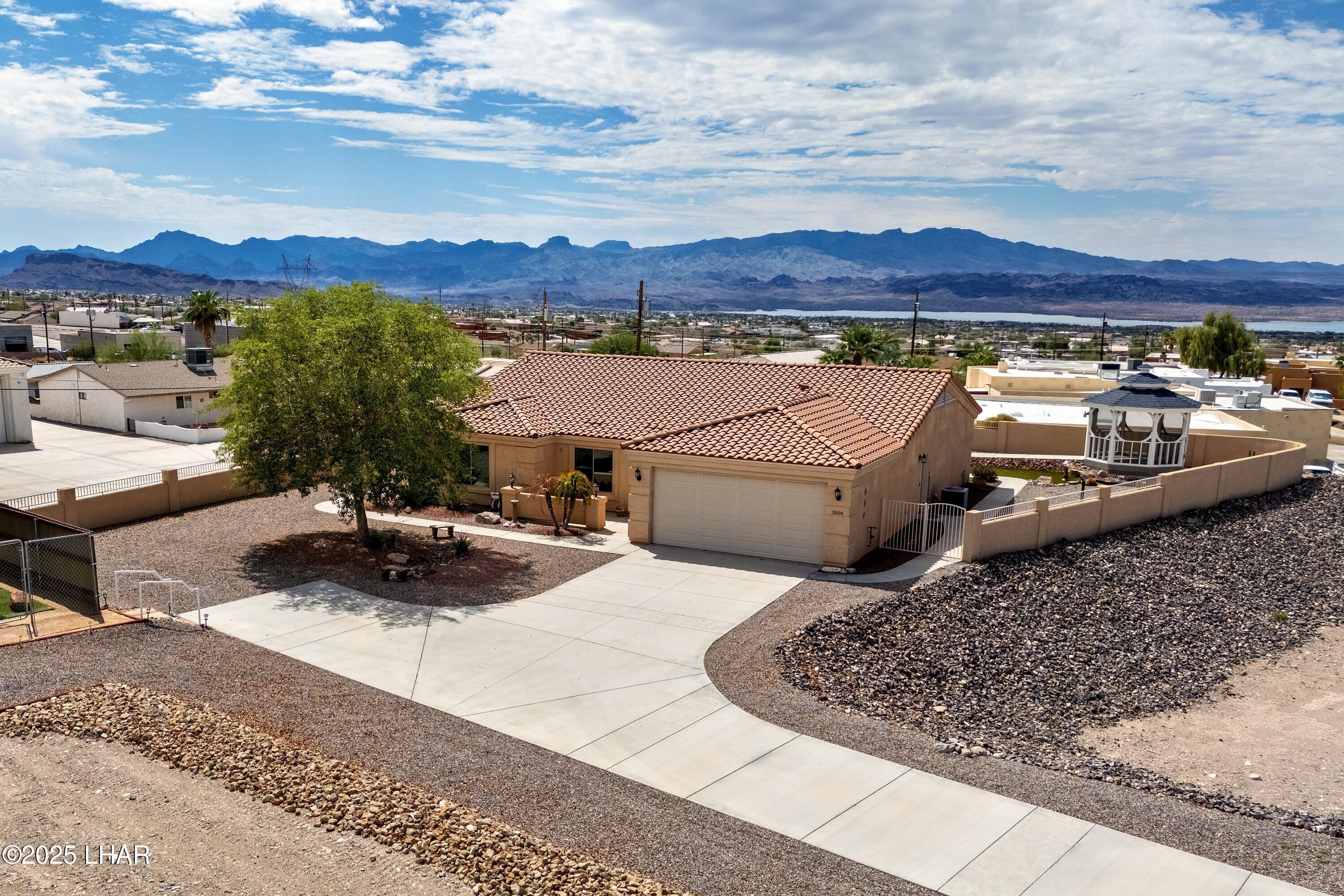3504 Pioneer Dr