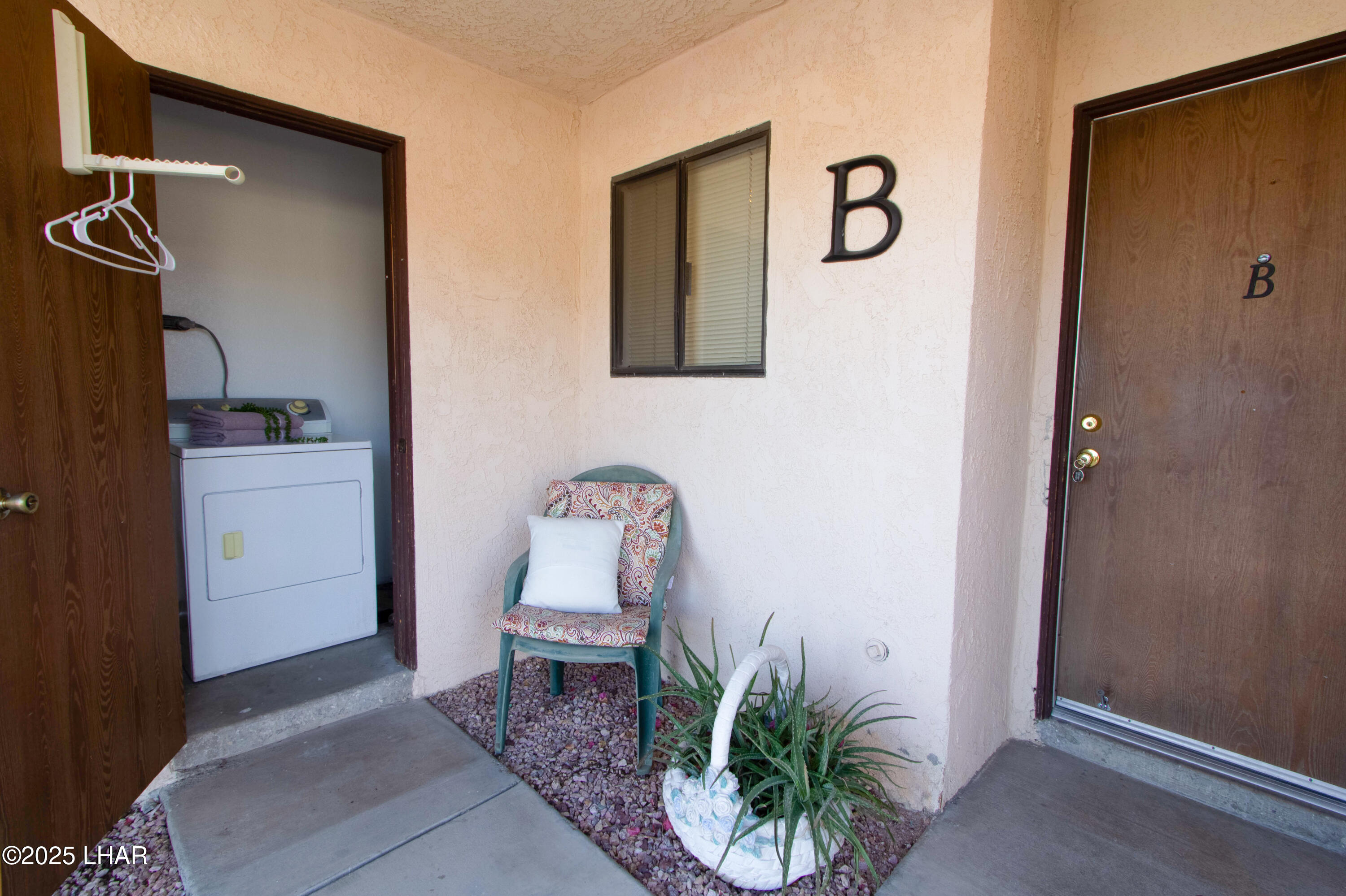 471 Lake Havasu Ave N, #B