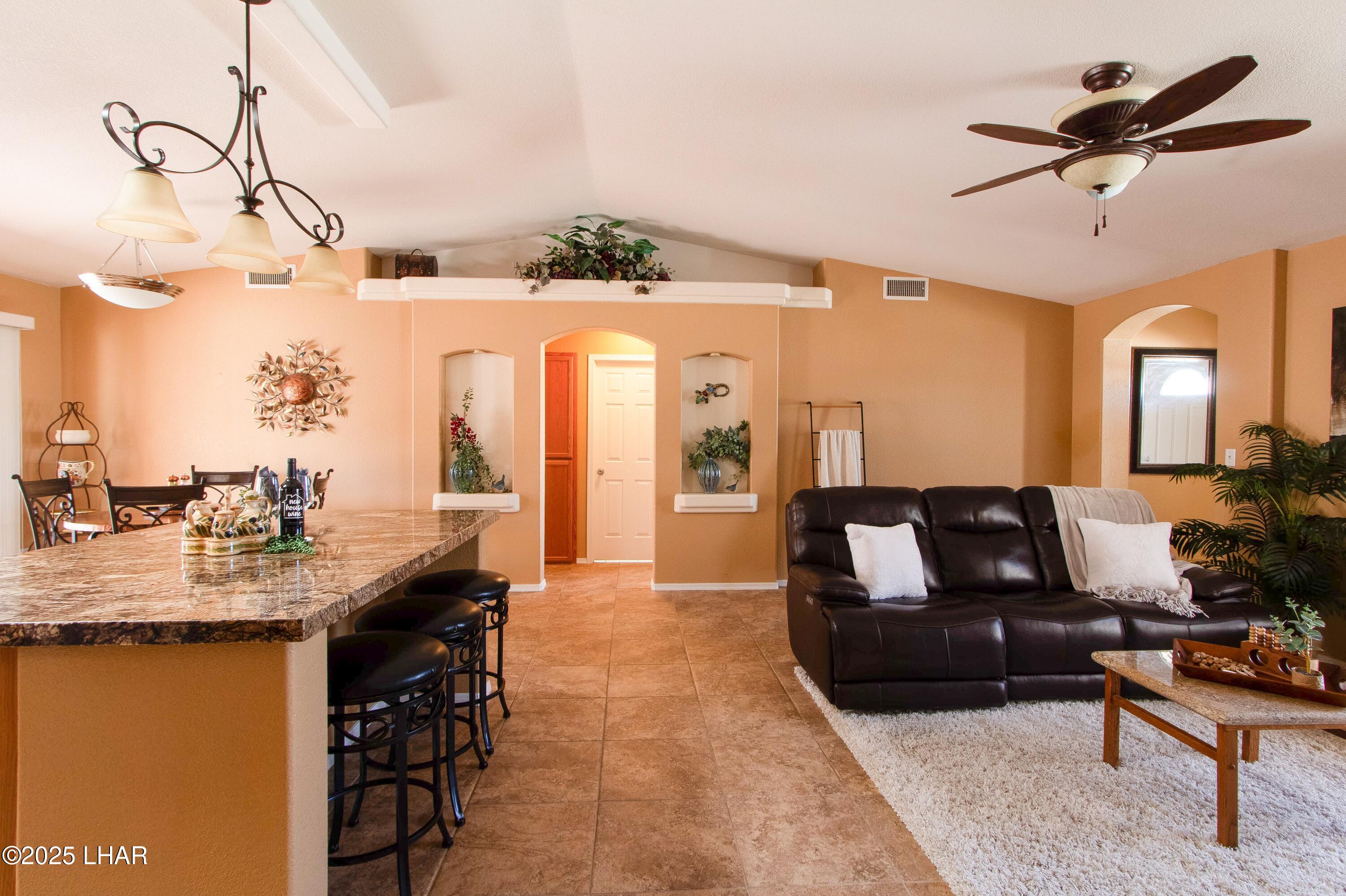3528 Bluegrass Dr