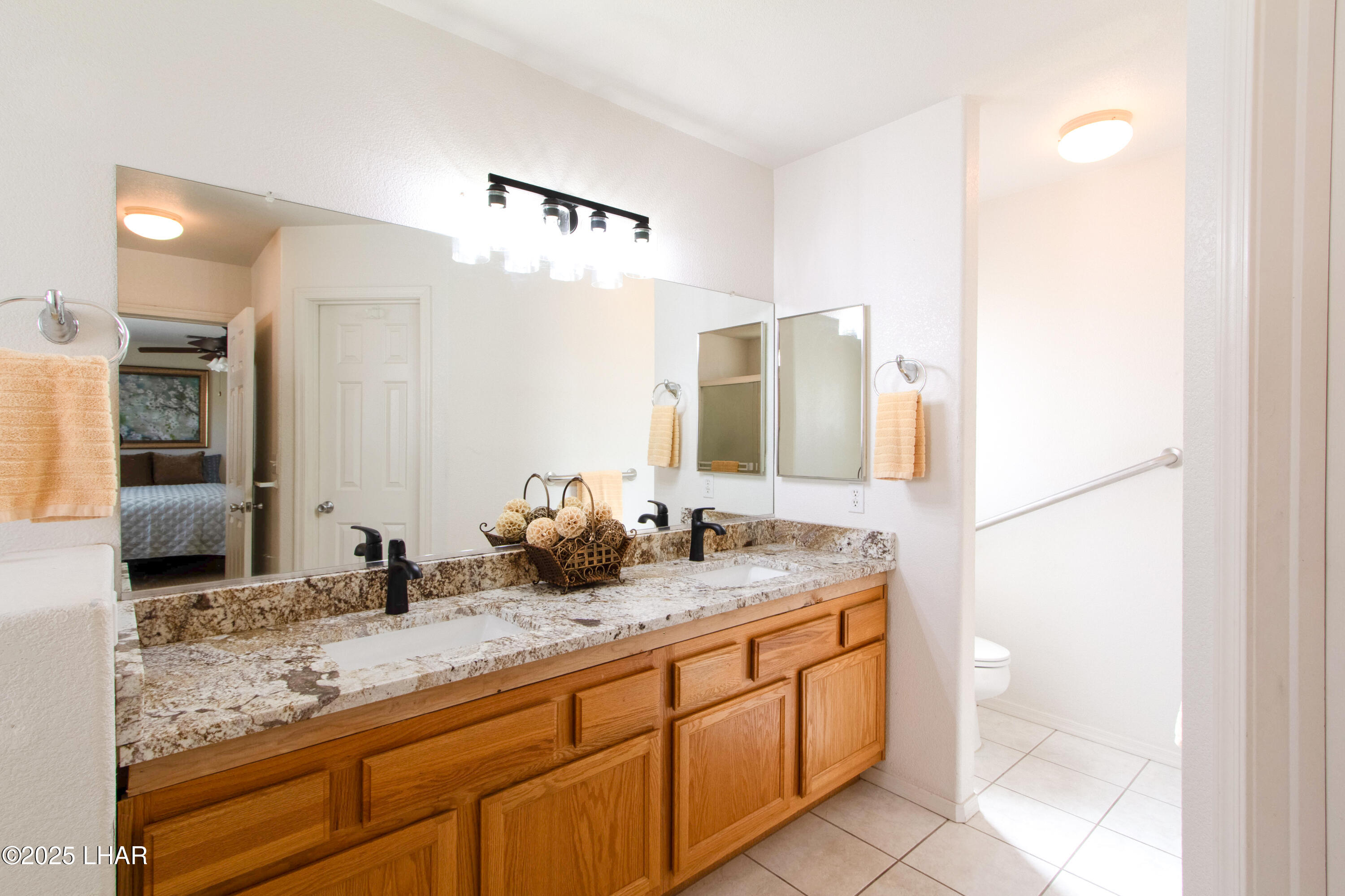 3528 Bluegrass Dr