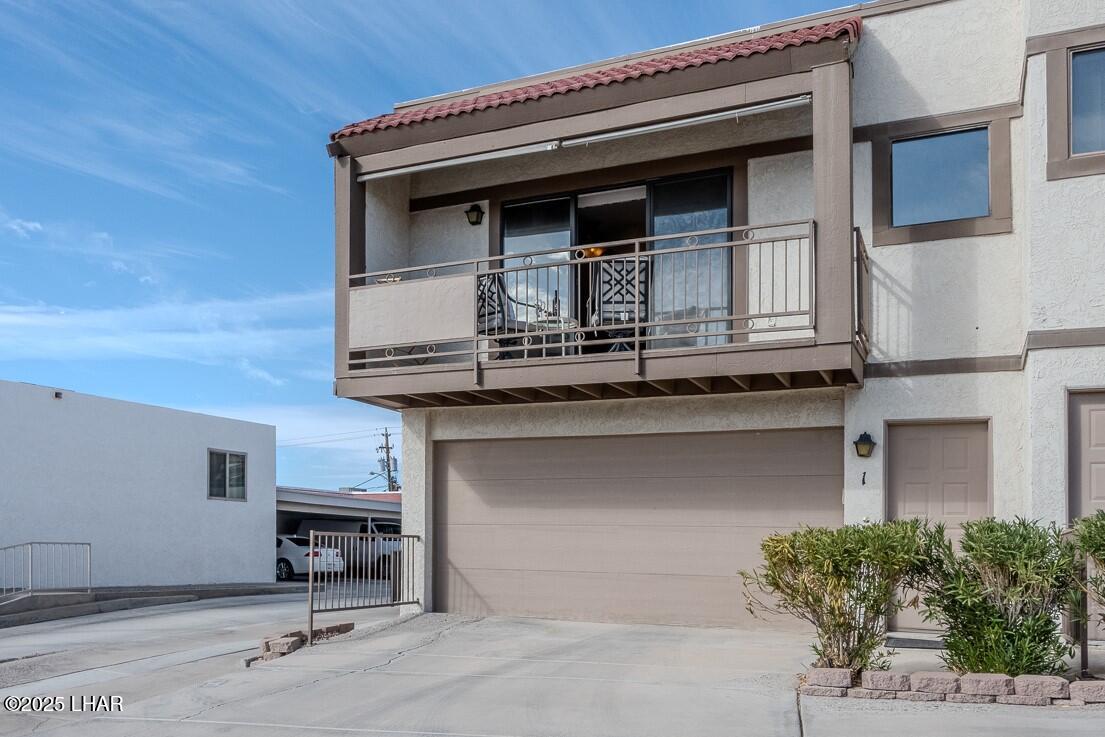 2121 Magnolia Dr, #1