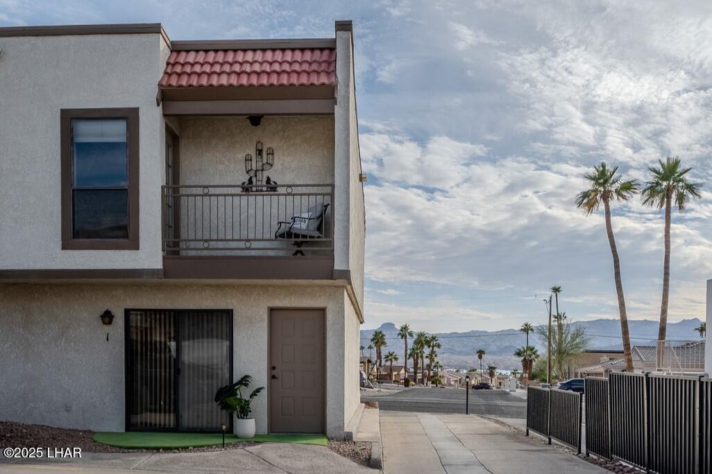 2121 Magnolia Dr, #1