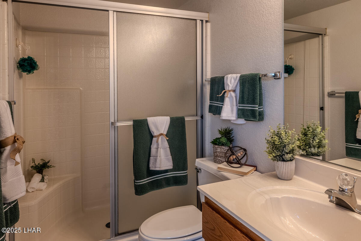 2121 Magnolia Dr, #1