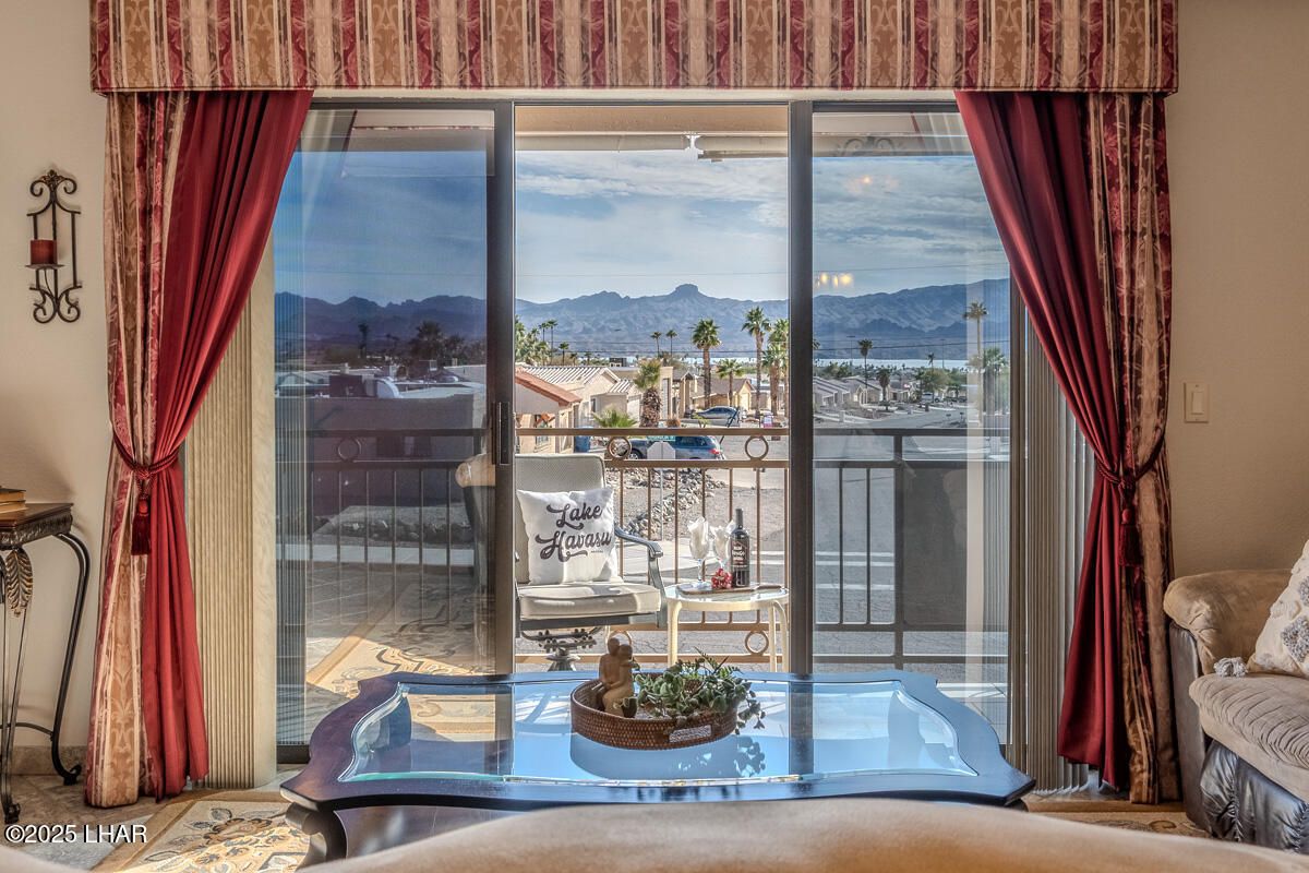 2121 Magnolia Dr, #1