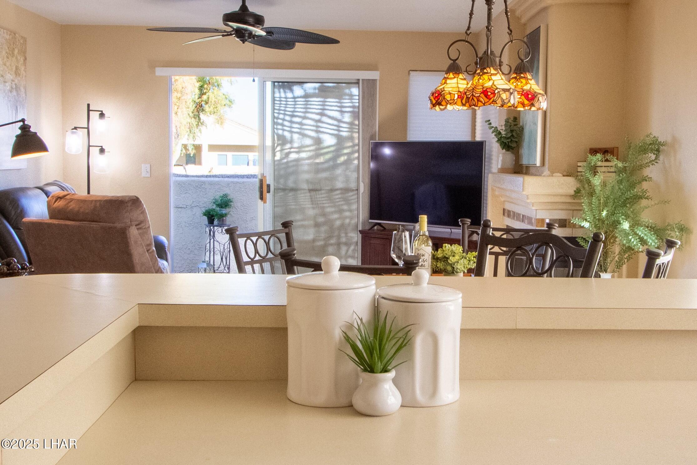 420 Acoma Blvd S, #26