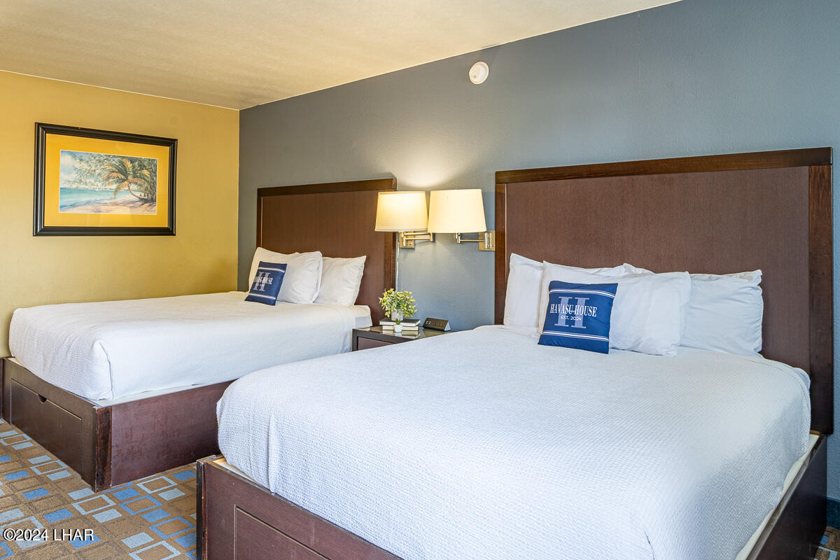 1000 McCulloch Blvd N #545