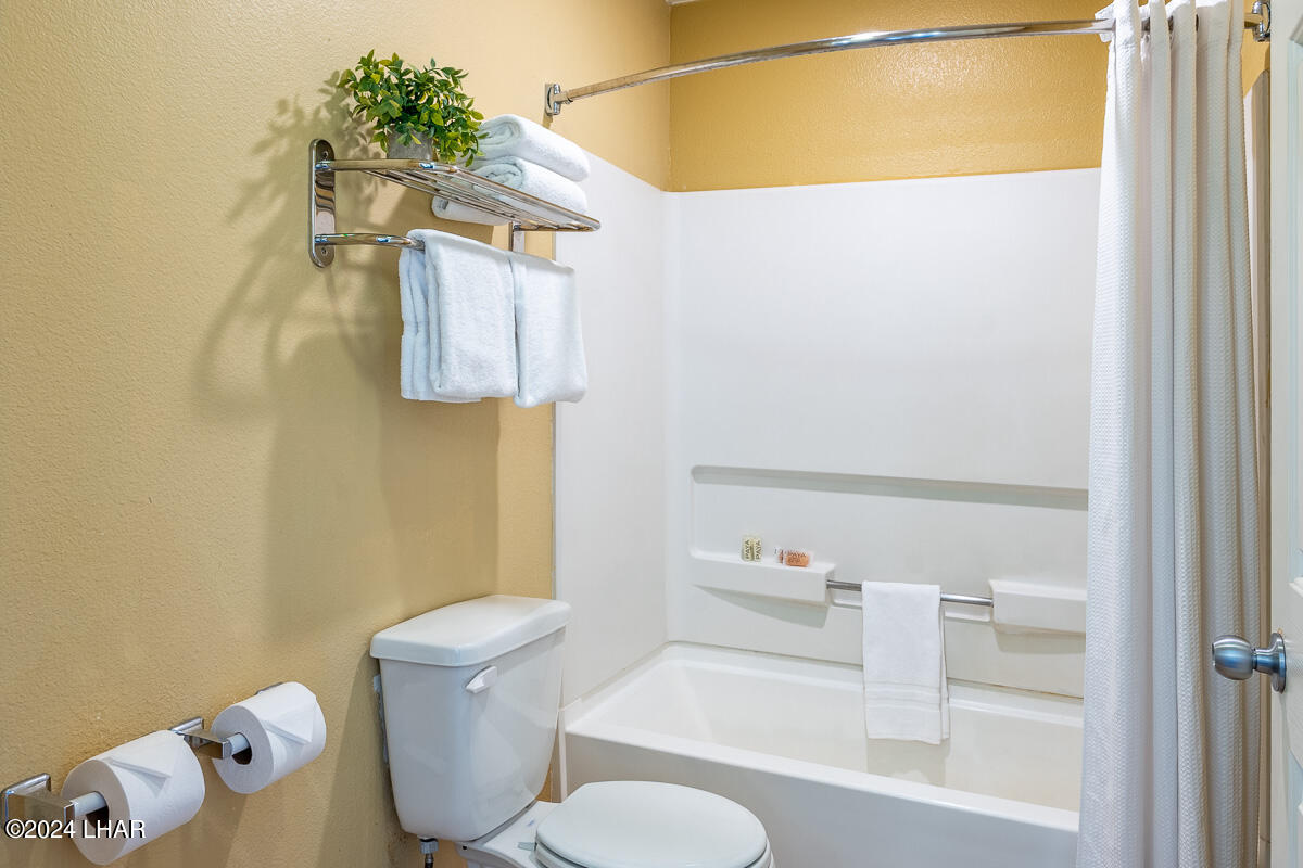 1000 McCulloch Blvd N #545