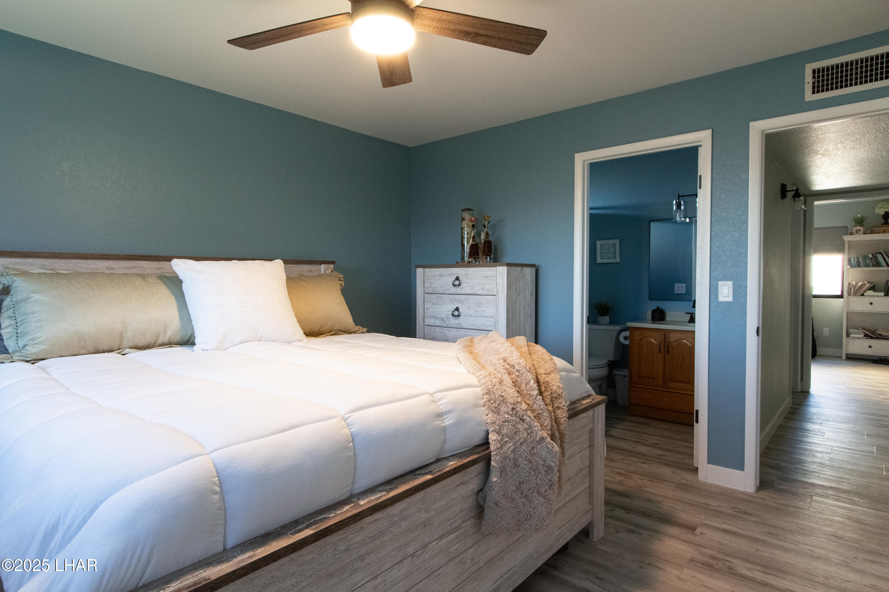 465 Lake Havasu Ave N #B