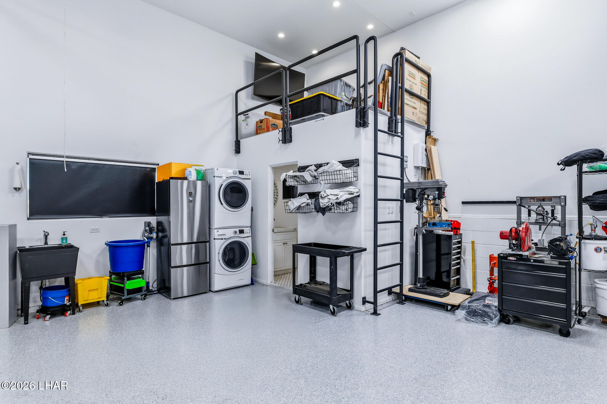 2040 Circula de Hacienda