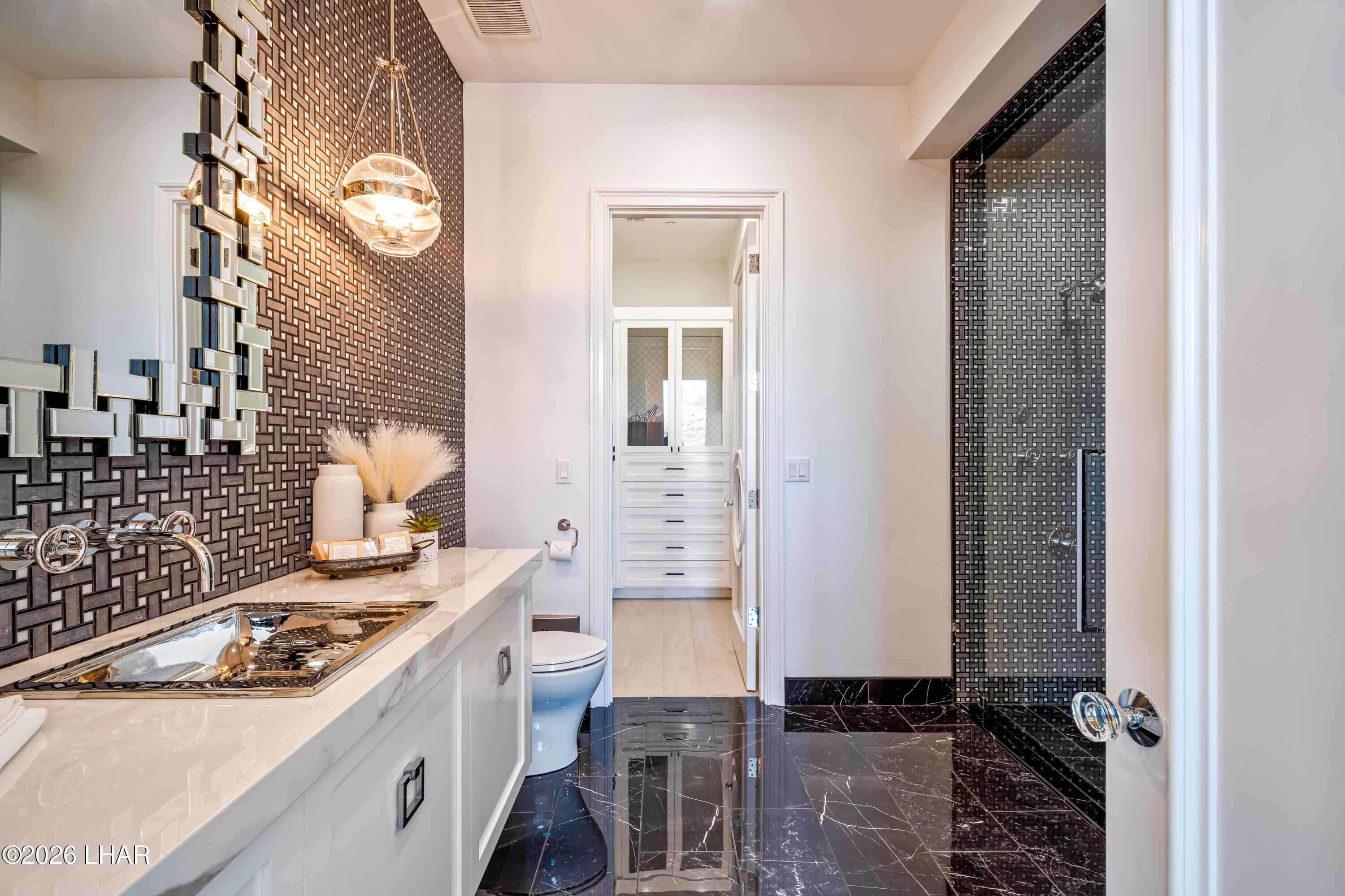 2040 Circula de Hacienda