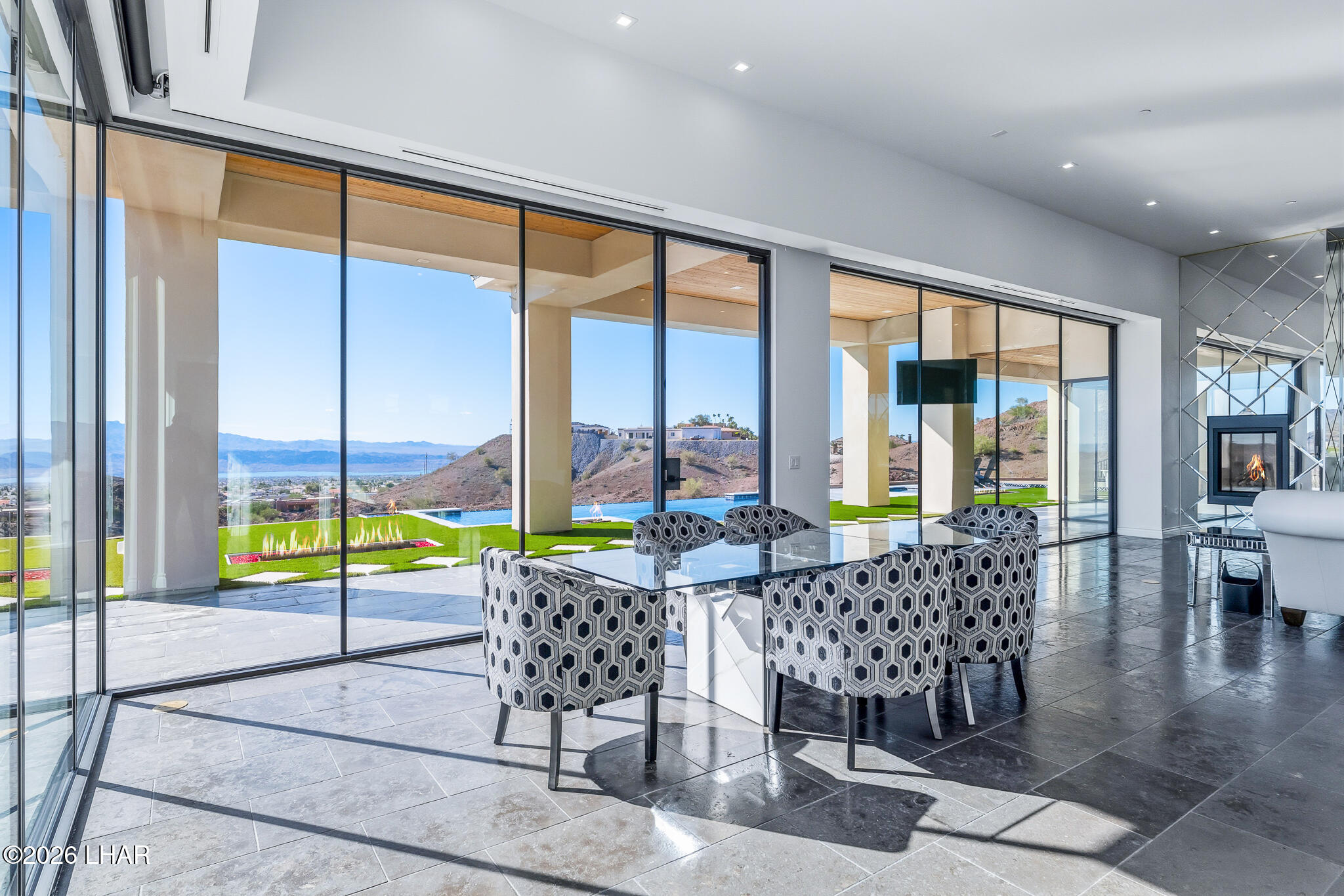 2040 Circula de Hacienda