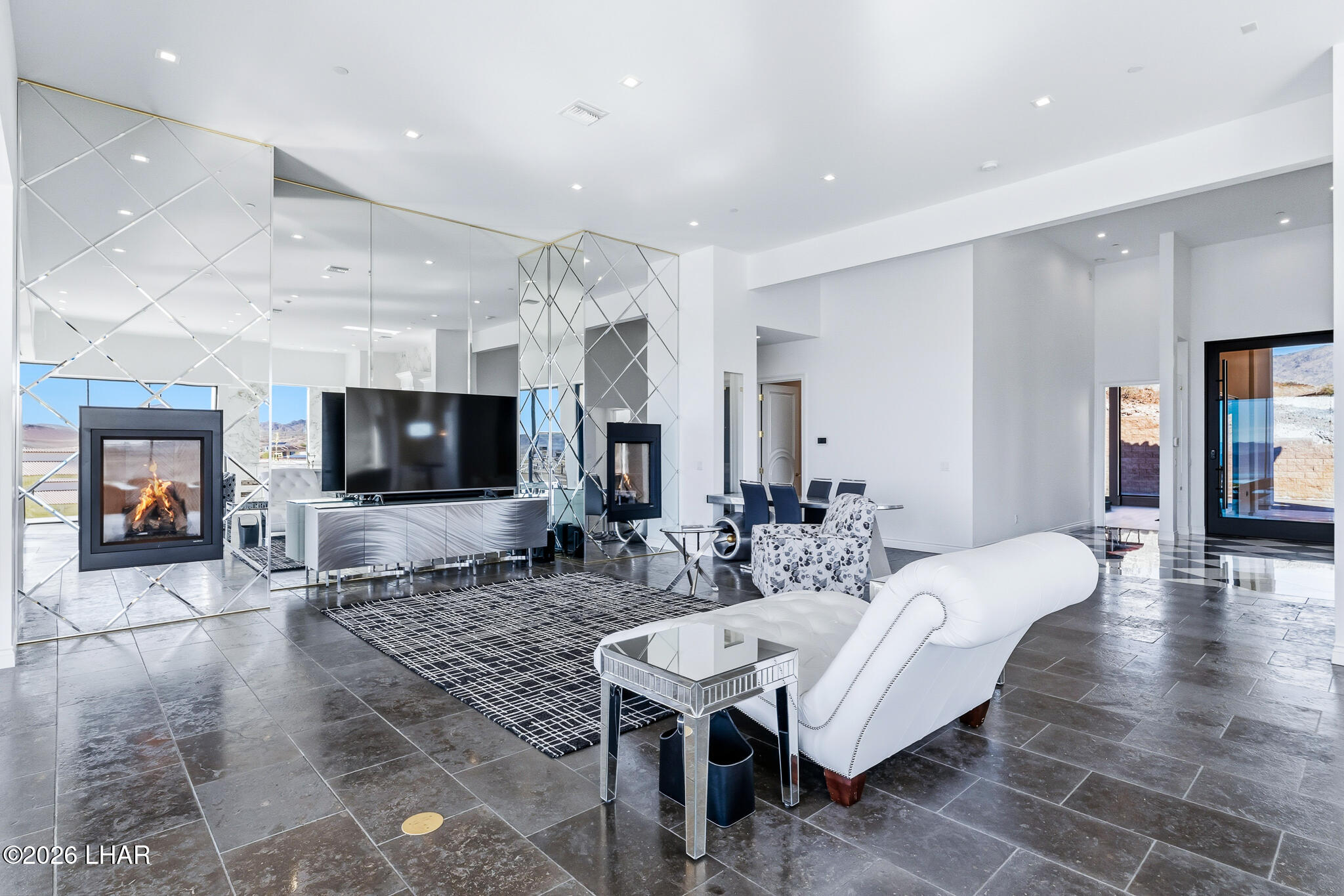 2040 Circula de Hacienda