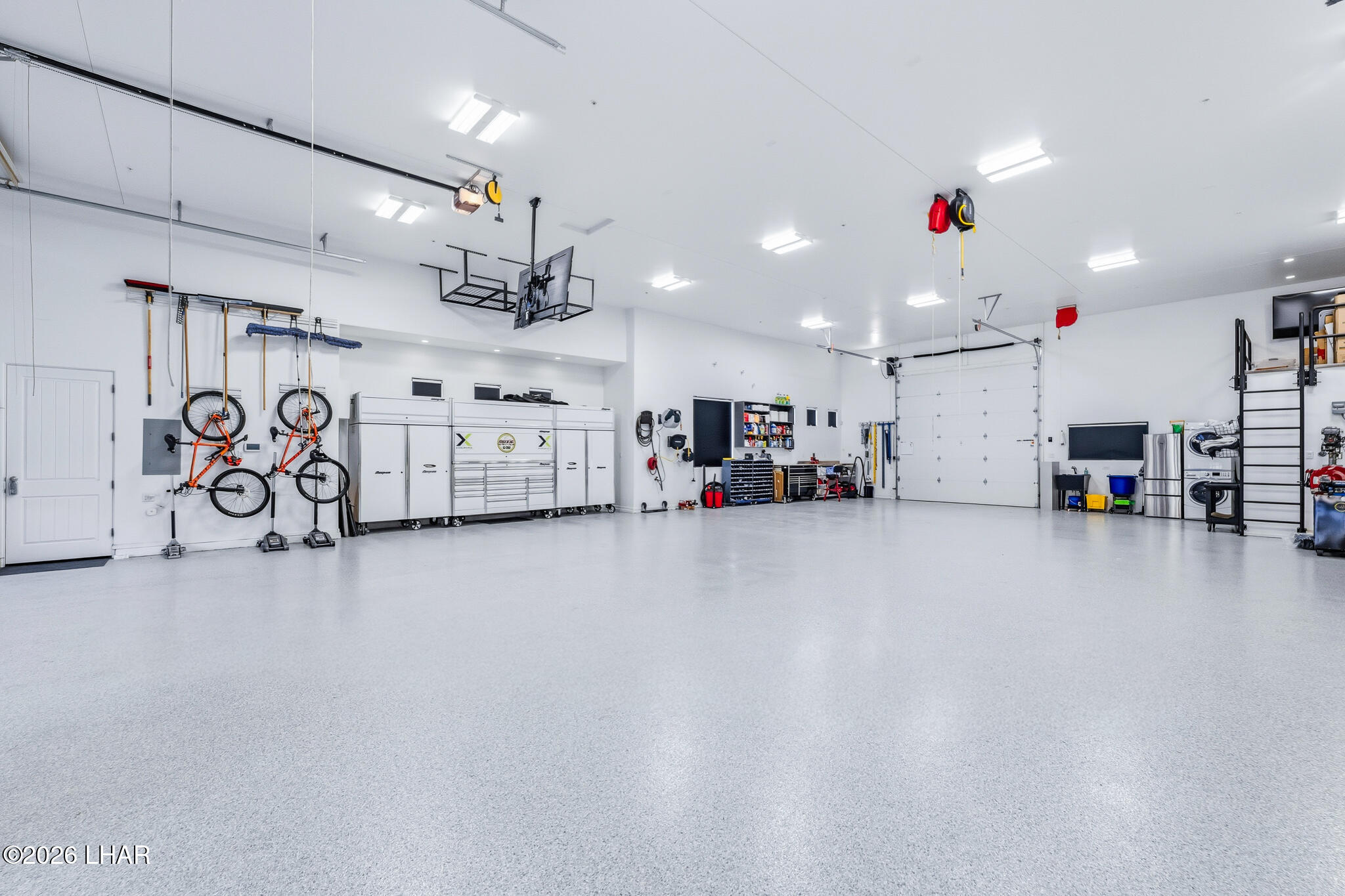 2040 Circula de Hacienda