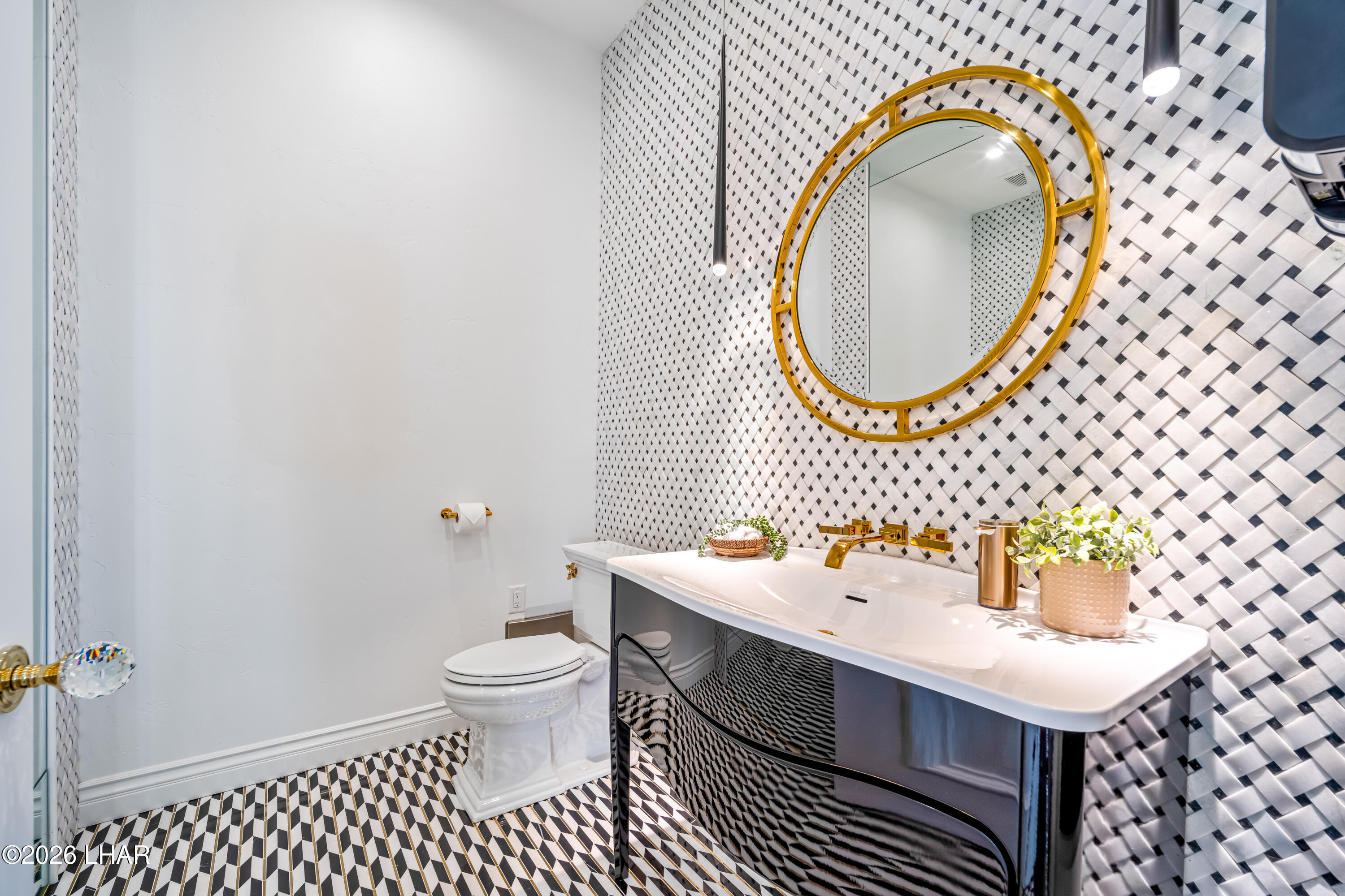 2040 Circula de Hacienda