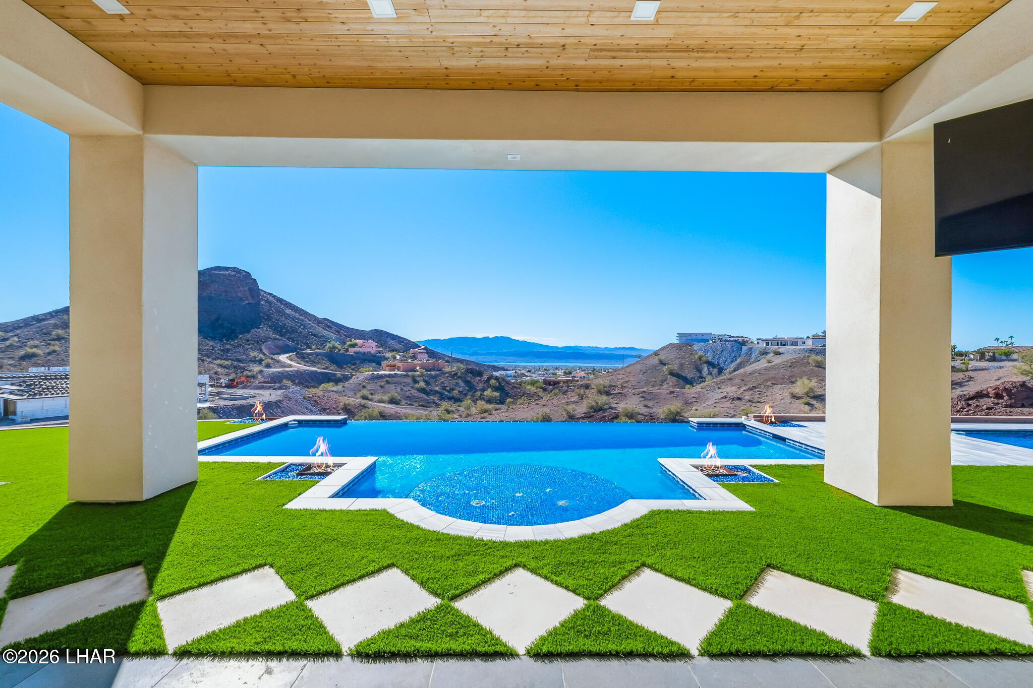 2040 Circula de Hacienda