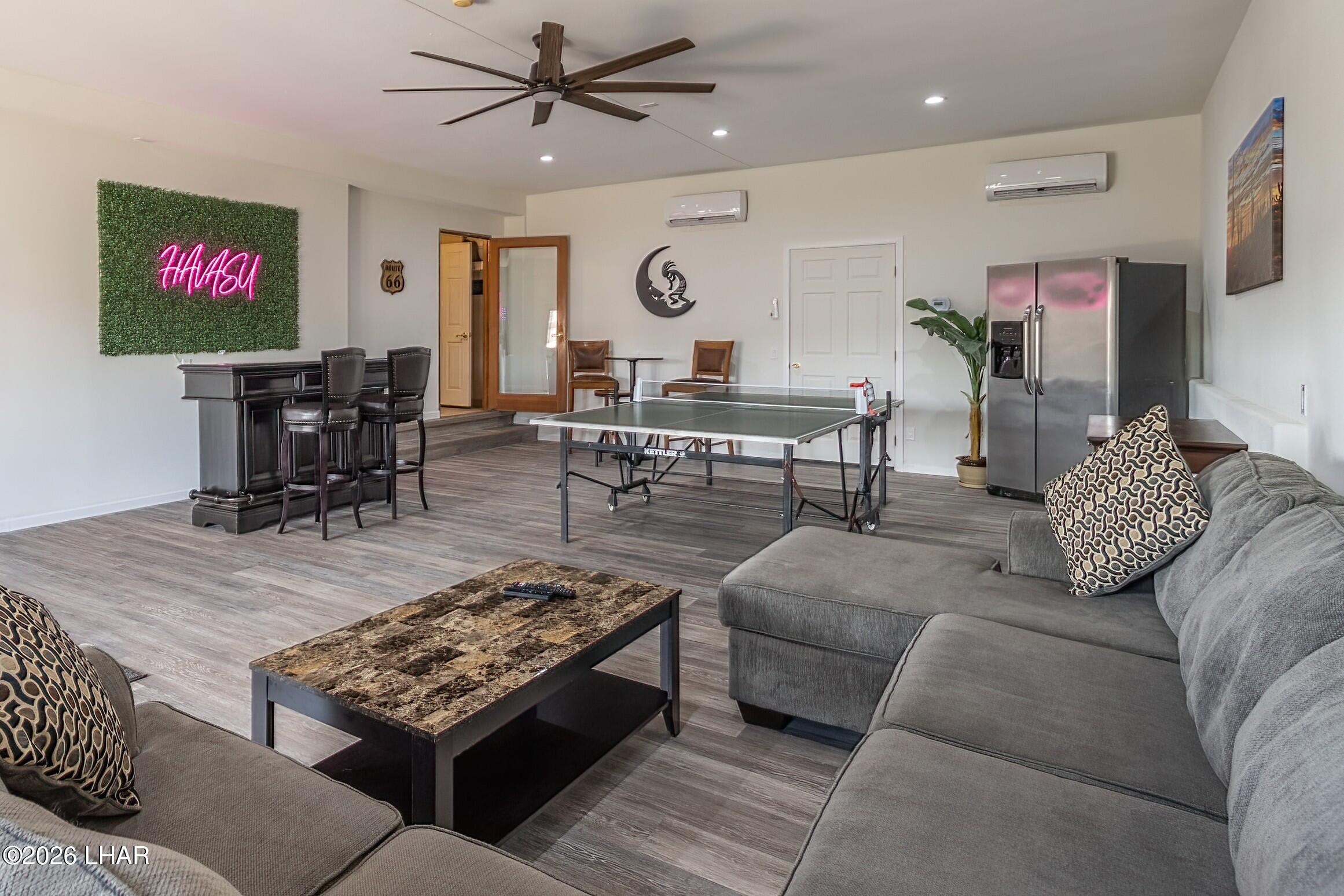 280 Cypress Dr