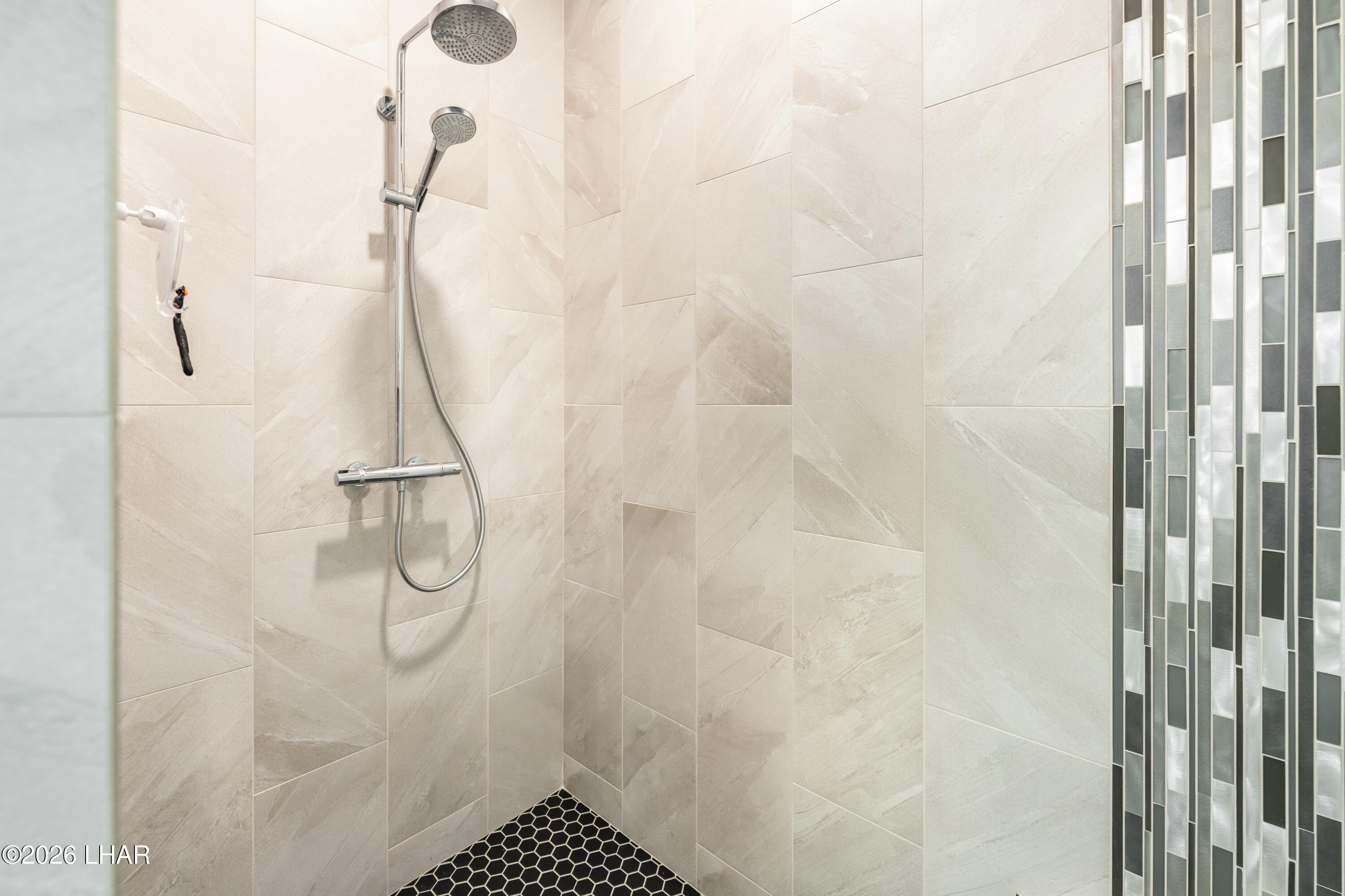 1946 Rv On Your Level Lot