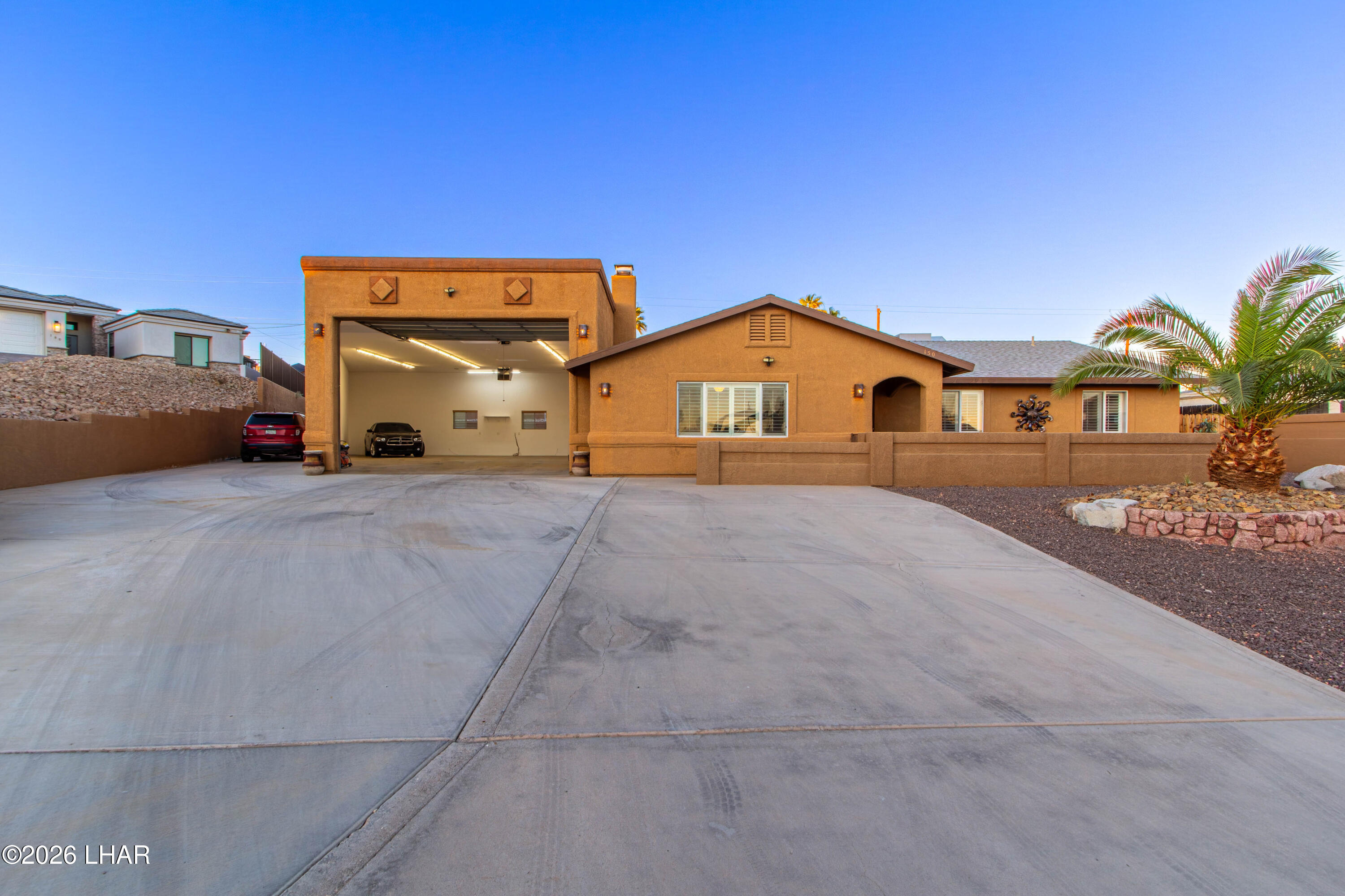 150 Seneca Ln