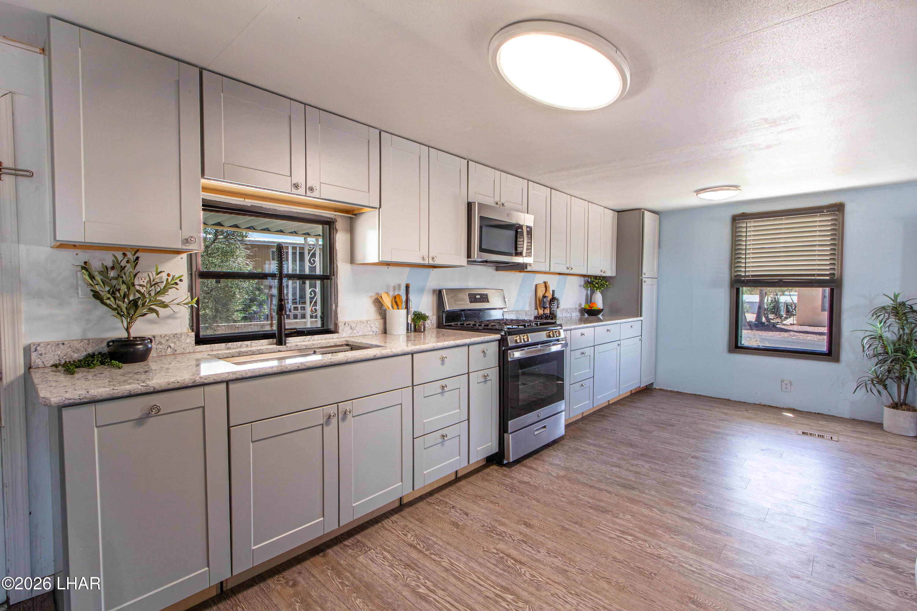 2170 Quartzite Ln