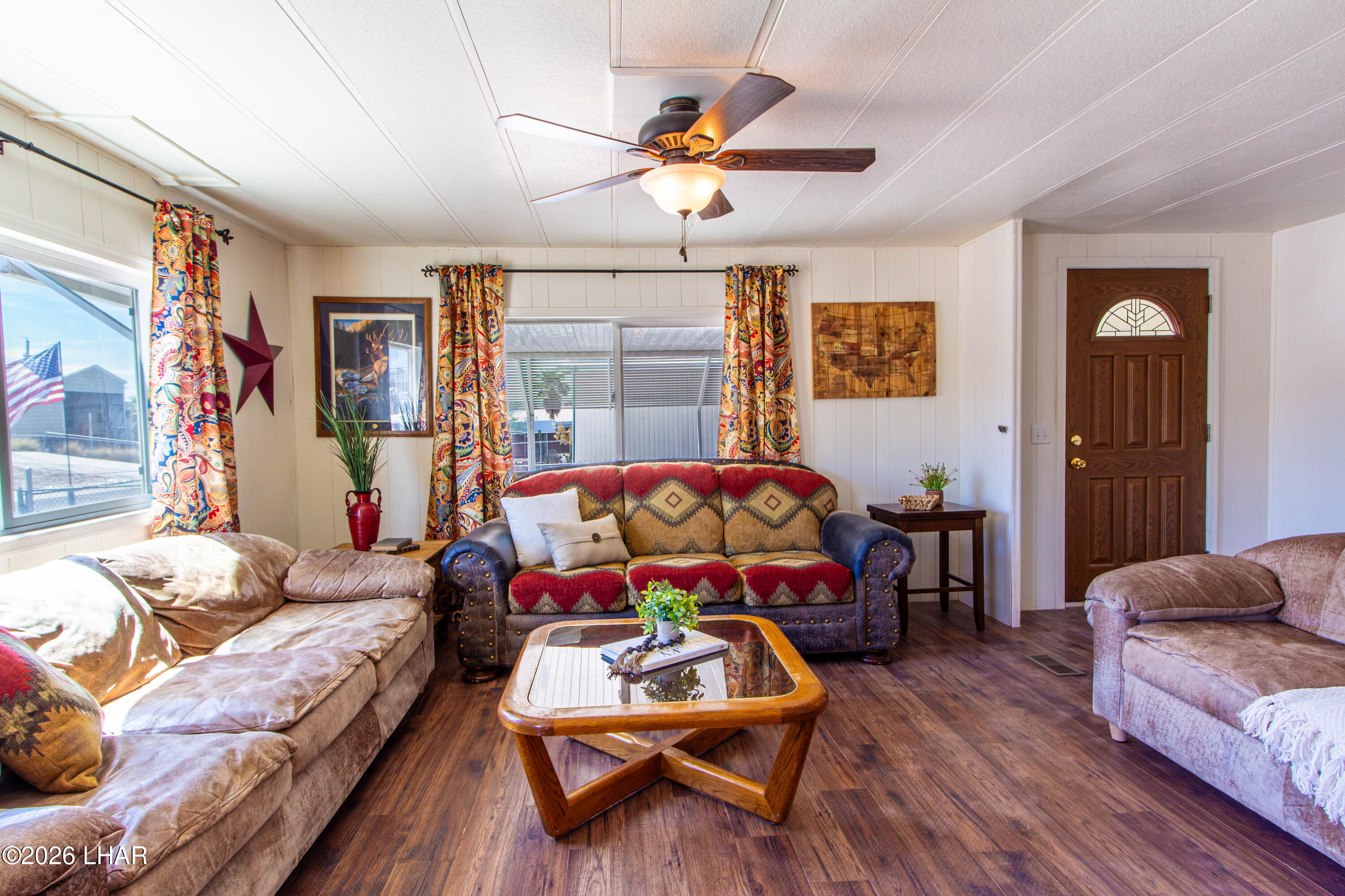 3073 Jennie Ln